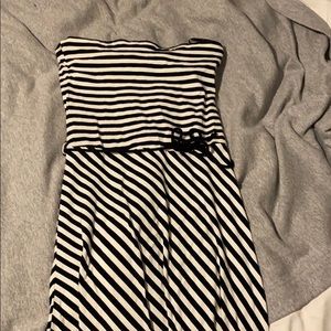 Strapless striped dress